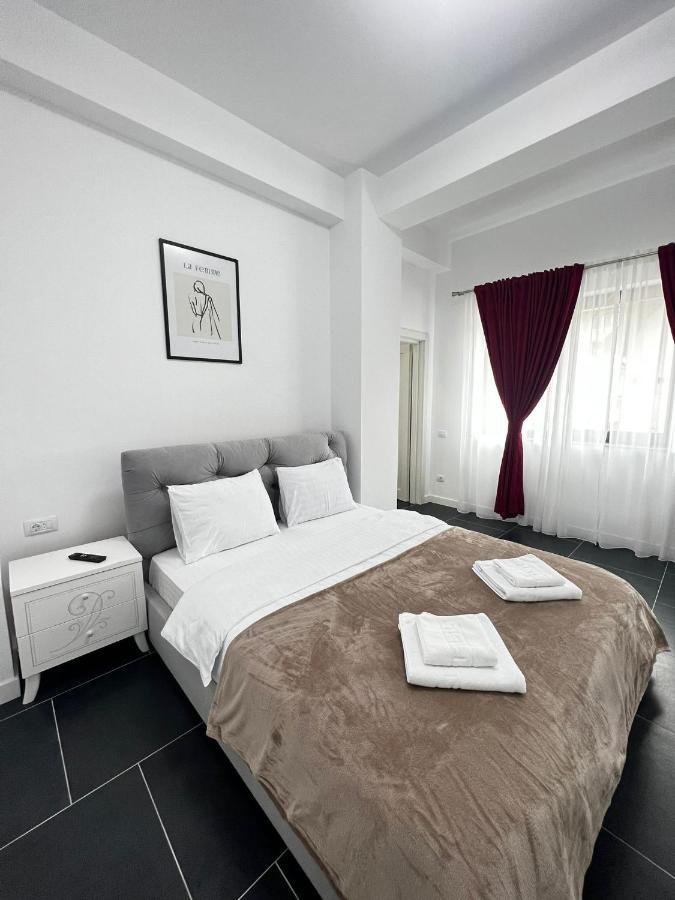 Luxury Cozy Apartments - City Center Сучеава Екстериор снимка
